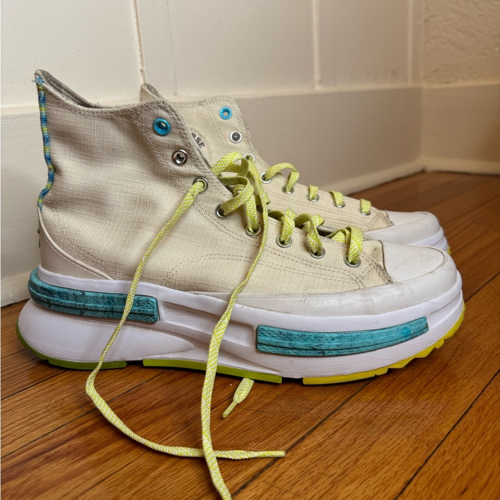 Converse Run Star Legacy CX Mi Gente Mi Alegria
Capsule Platform Sneaker M 11.5